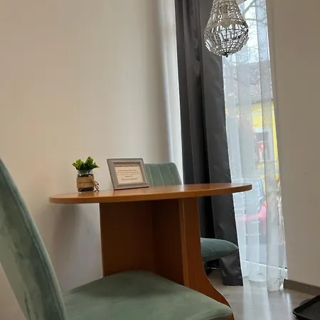 Zrinyi Apartmanhaz Appartement